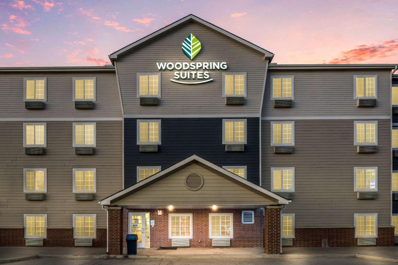 Woodspring Hotel Denton